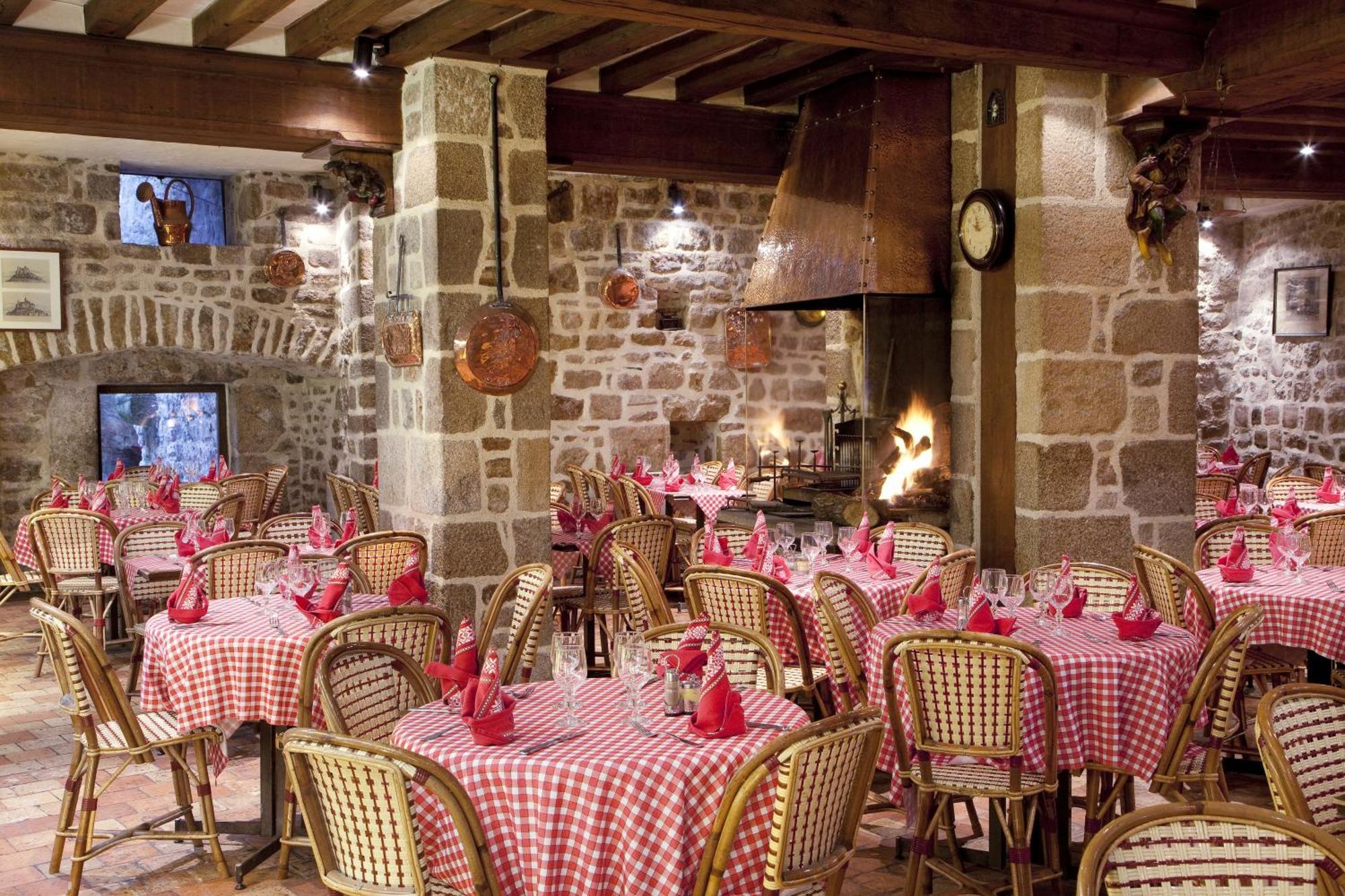 Auberge Saint Pierre Mont-Saint-Michel Екстериор снимка