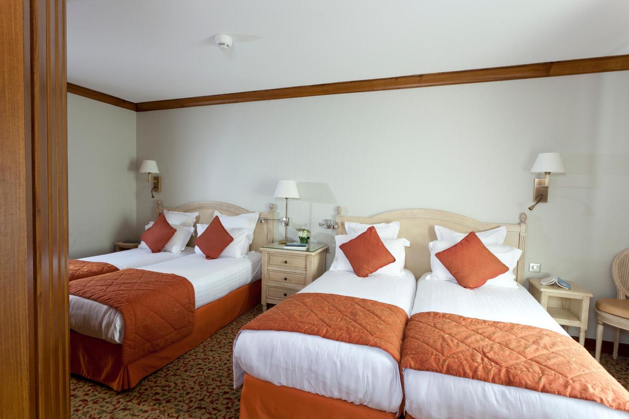 Auberge Saint Pierre Mont-Saint-Michel Екстериор снимка